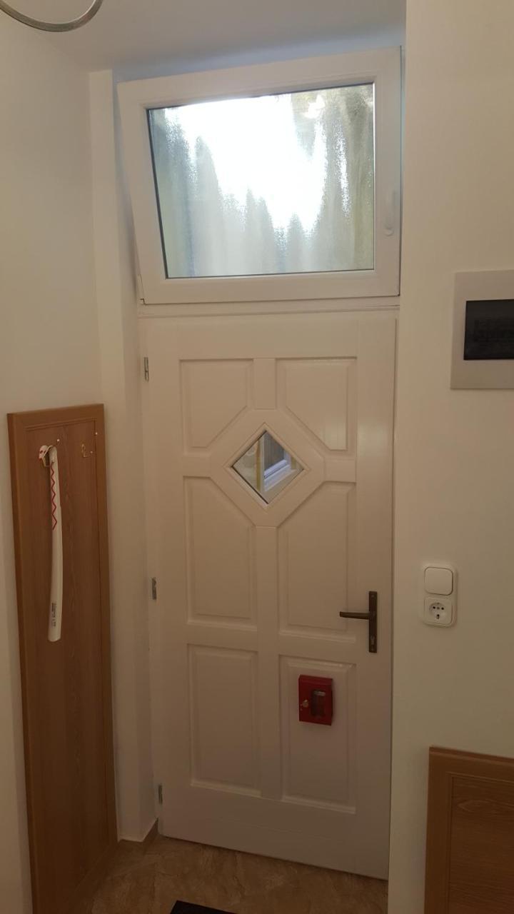 Authentic Akacfa Apartment Budapest Eksteriør bilde