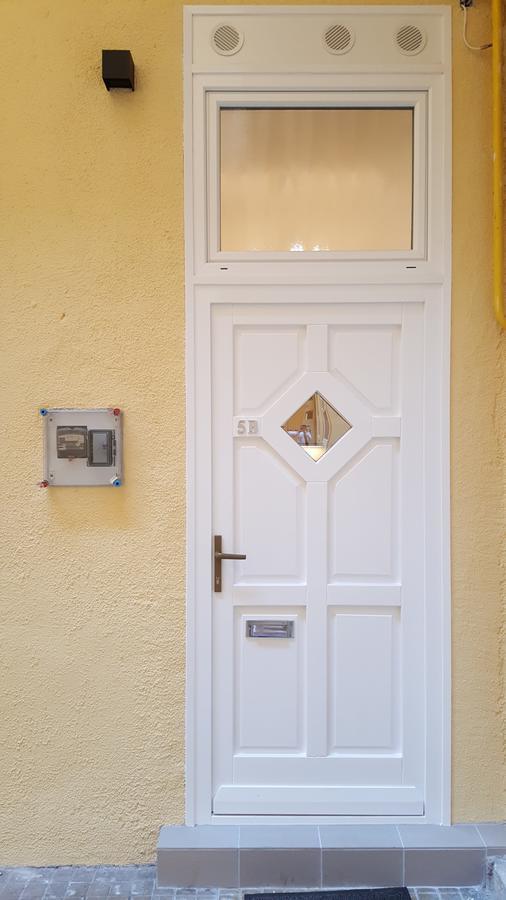 Authentic Akacfa Apartment Budapest Eksteriør bilde