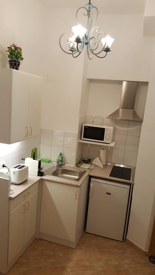 Authentic Akacfa Apartment Budapest Eksteriør bilde